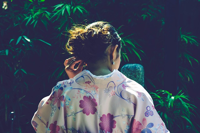 Neck Pain: Conservative Care or Painkilling Injections?